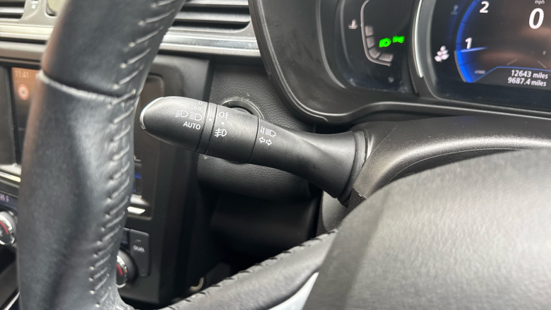 Renault Kadjar 1.3 TCE Dynamique S Nav 5dr Petrol Hatchback